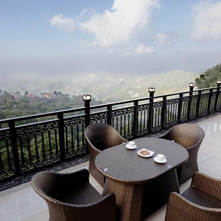 Luxe Resorts - Centrally Heated Air Conditioned Hotel In The Heart Of Kasauli Buitenkant foto