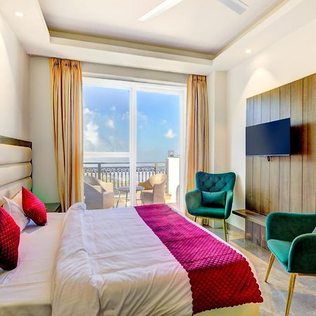 Luxe Resorts - Centrally Heated Air Conditioned Hotel In The Heart Of Kasauli Buitenkant foto