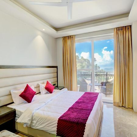 Luxe Resorts - Centrally Heated Air Conditioned Hotel In The Heart Of Kasauli Buitenkant foto