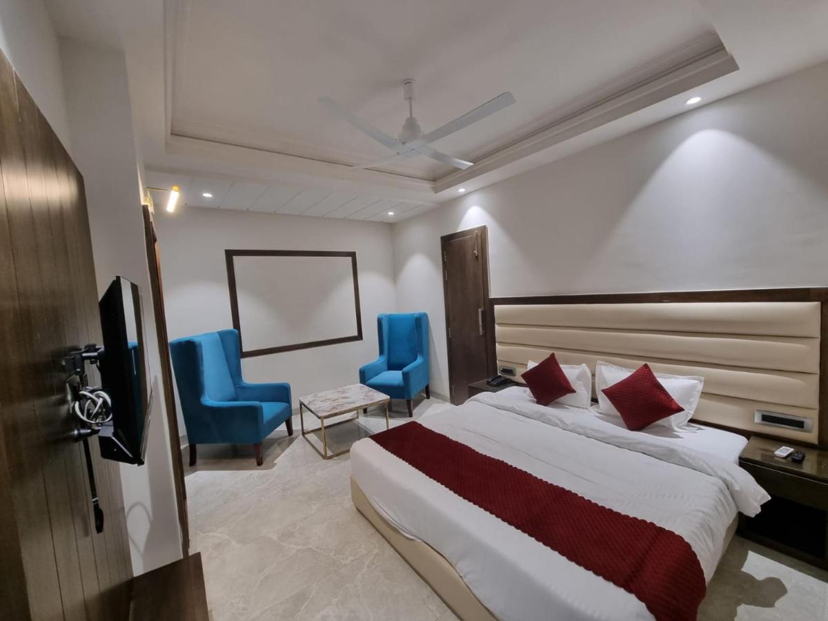 Luxe Resorts - Centrally Heated Air Conditioned Hotel In The Heart Of Kasauli Buitenkant foto