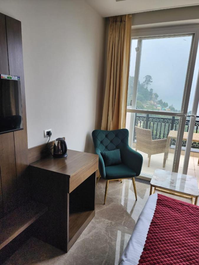 Luxe Resorts - Centrally Heated Air Conditioned Hotel In The Heart Of Kasauli Buitenkant foto